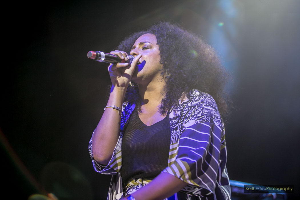 At the Essence Music Festival, the Floetry singer revealed that she is pregnant with a little girl.