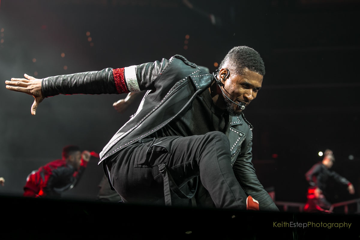 Usher Dancing In The Rain Video