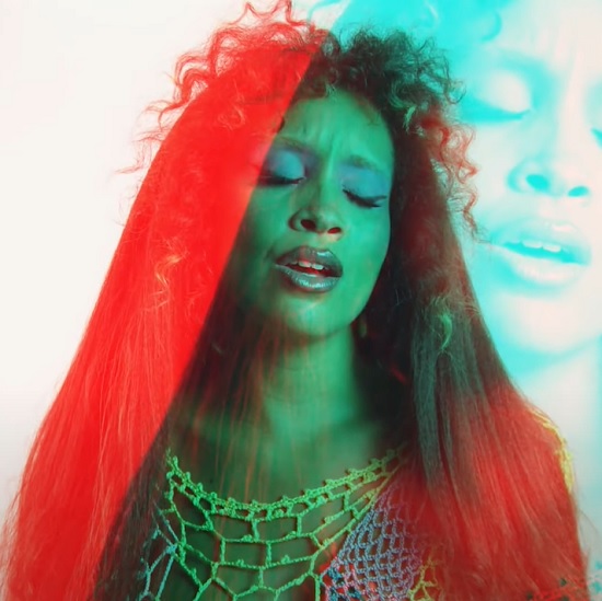 Lion Babe & Siimbiie Lakew Get Mellow & Psychedelic In ‘Signs’