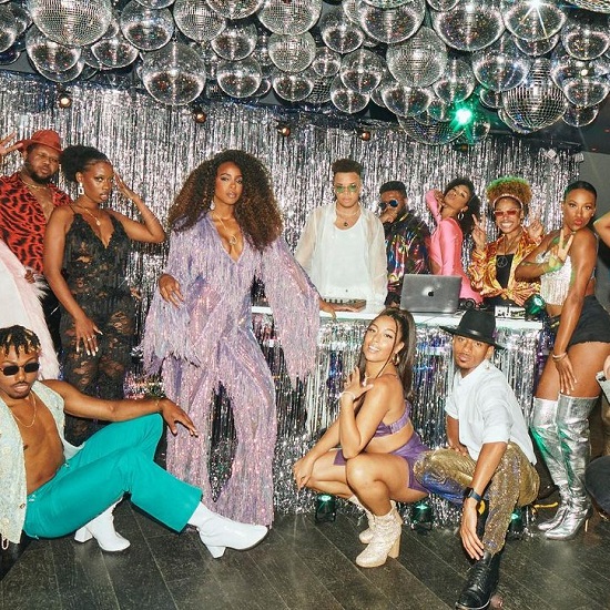 Amorphous & Kelly Rowland ‘Finally’ Bring Disco Glam To ‘Jimmy Kimmel Live!’
